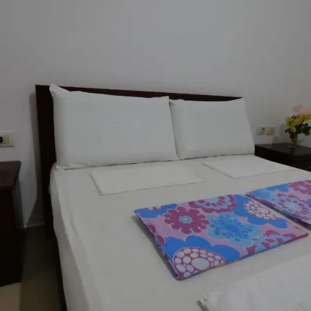 Apartman Crox Appartaments 4 *